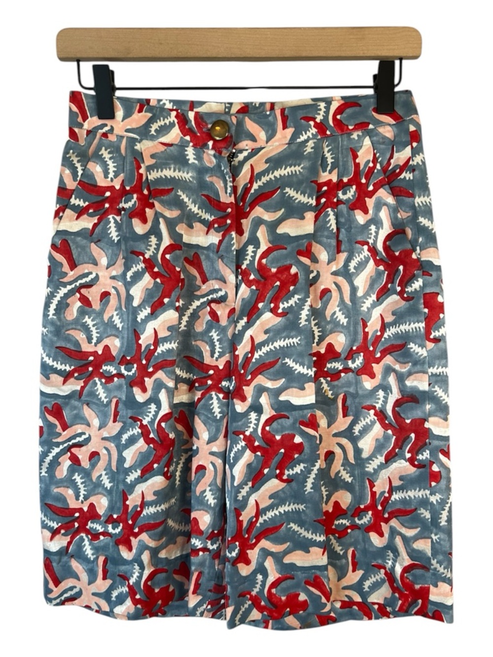 Red Blue and Peach Sea Creatures Patterned  Women's Pleated  Bermuda Shorts